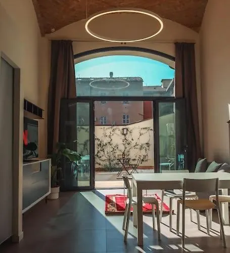 Center-town Elegant Loft