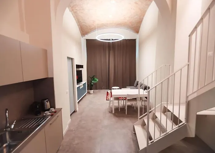 Center-town Elegant Loft Apartament