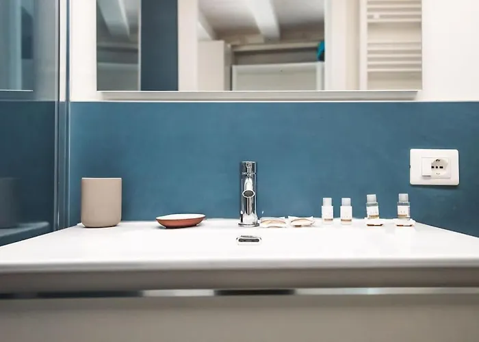 Apartament Center-town Elegant Loft Parma