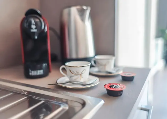 Center-town Elegant Loft